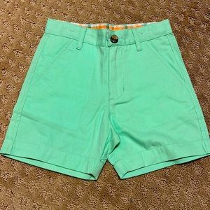 Rugged butts light green shorts